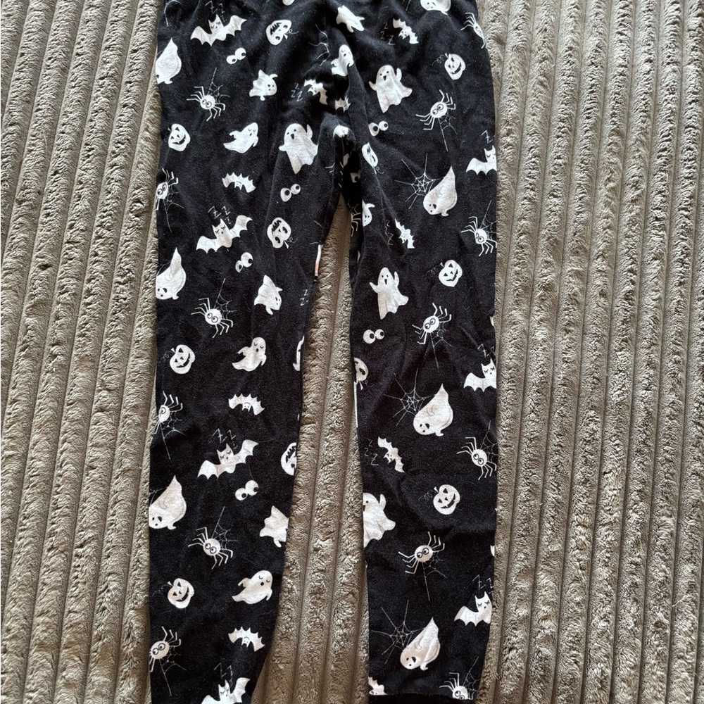 Kids Halloween Themed Black and White Leggings